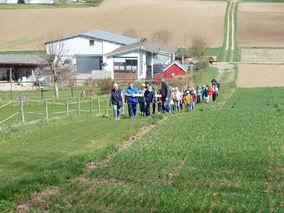 Ökumenischer Kreuzweg von Altenstädt nach Naumburg (© Karl-Franz Thiede)